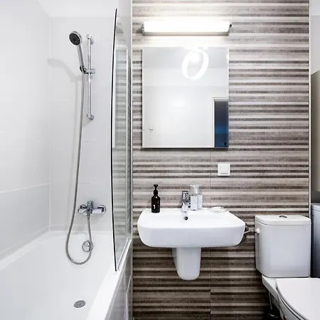 Gorgeous Luxury Aviatiei Apartmán *