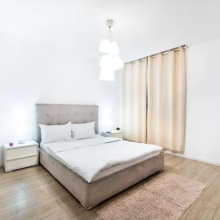 Gorgeous Luxury Aviatiei * Bukareszt